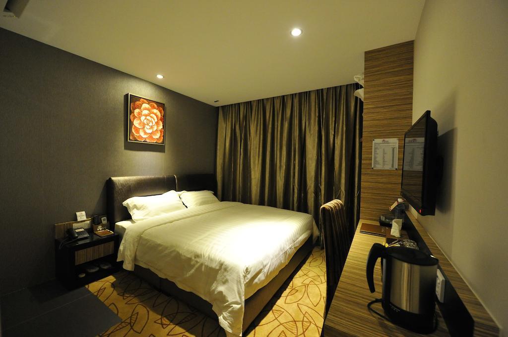 Milano Hotel Kluang Værelse billede