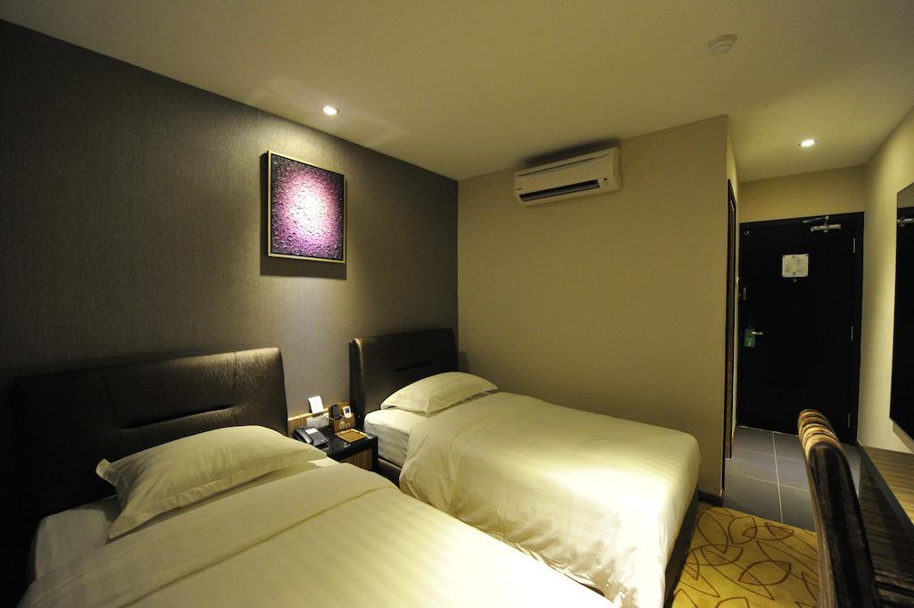 Milano Hotel Kluang Værelse billede